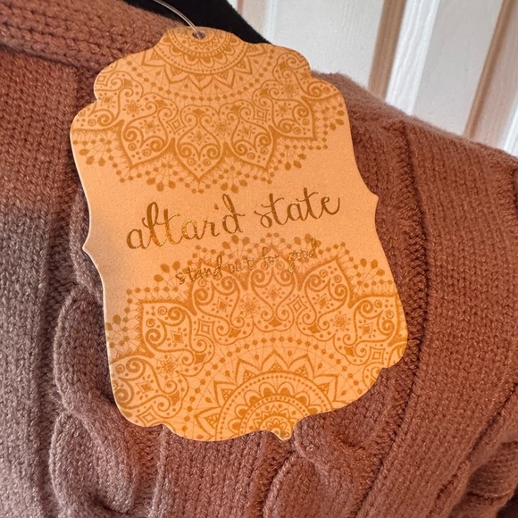 Altar’d State Women's Mocha Cable Knit Cropped Sweater NWT - Picture 7 of 10